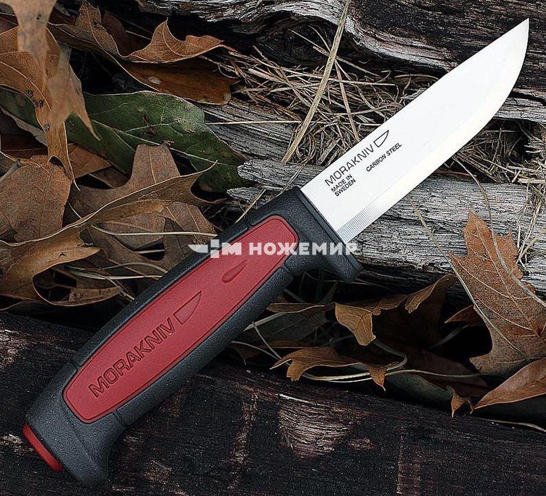Нож туристический с клинком из углеродистой стали Morakniv Pro C Mora-12243