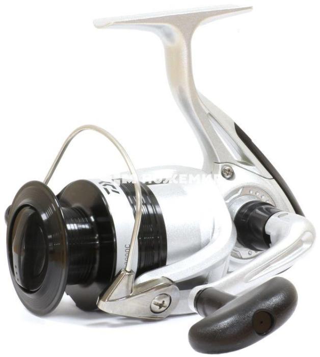 Катушка безынерционная Daiwa Sweepfire E 3000 C DS-E3000C