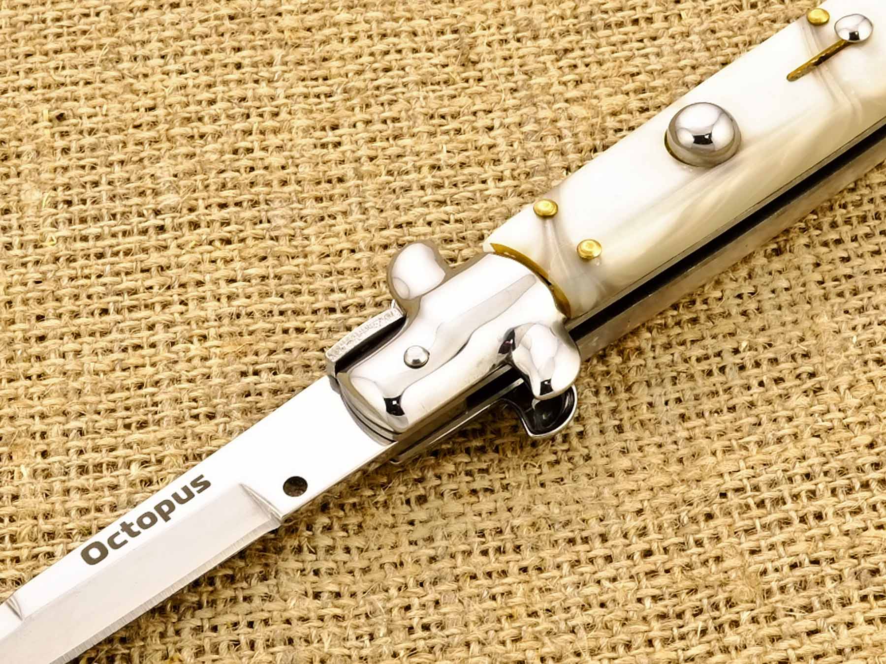 Нож складной автоматический Ножемир Octopus A-202